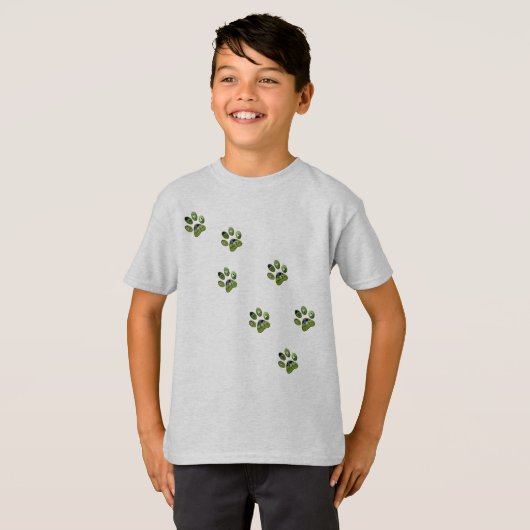 Zeven fox terrier Paw-afdrukken lopen. T-shirt (Voorkant volledig)