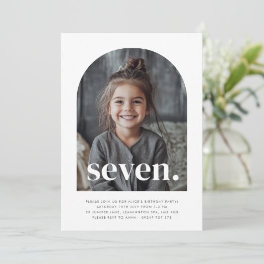 Zeven gebogen foto verjaardag kaart (Staand voorkant)