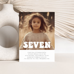 Zeven - Groovy Foto Verjaardag Uitnodiging