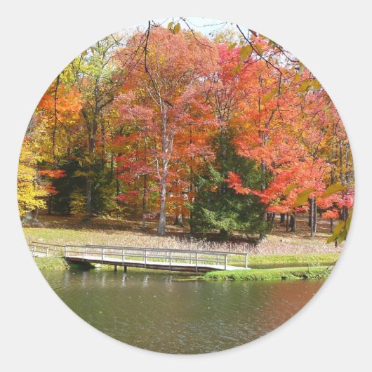 Zeven Herfst Bridge III Autumn Landschap Ronde Sticker (Voorkant)