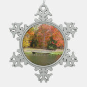 Zeven Herfst Bridge III Autumn Landschap Tin Sneeuwvlok Ornament (Voorkant)