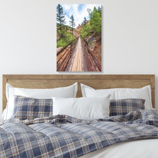 Zeven Herfsten Walkway Bridge Canvas Print (Insitu (Slaapkamer))