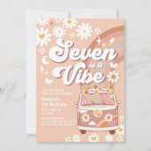 Zeven is een Vibe Daisy Beige Cream Rainbow Birthd Kaart (Voorkant)