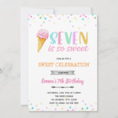 Zeven is zo'n zoete ijsje-uitnodiging kaart (Voorkant)