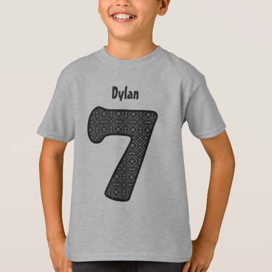 Zevende verjaardag GRAY PATTERN 7 jaar Aangepast V T-shirt (Voorkant)
