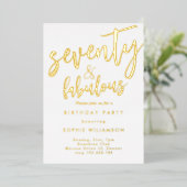 Zeventig en geweldig goudhoudende verjaardag folie uitnodiging (Staand Voorkant)