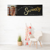 Zeventig gouden 70ste Verjaardagsfoto op zwart Spandoek (Insitu)