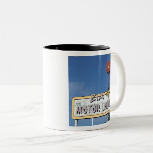 ZIA MOTOR LODGE - Mok (Voorkant rechts)