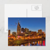 Zicht op de stadssilhouet bij schemering briefkaart (Voorkant / Achterkant)