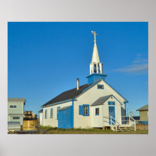 Zicht op een blauwe en witte kerk in de Dene-stam Poster