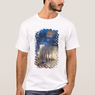 Zicht op het Westelijke Muurplein, late avond T-shirt