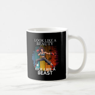 Zie eruit als een schoonheidskick als een beest koffiemok