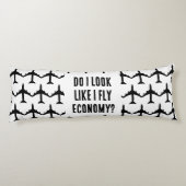 Zie ik eruit alsof ik vlieg Economie Grappige Reis Lichaamskussen (Achterkant)