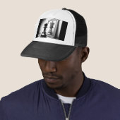 ZIE JEZELF TRUCKER PET (In situ)