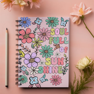 Ziel vol met zonneschijn roze aanpasbare naam notitieboek