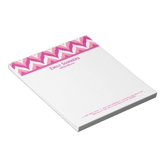 Zigzag Chevron Pattern, roze en witte zigzag Notitieblok (Schuin)