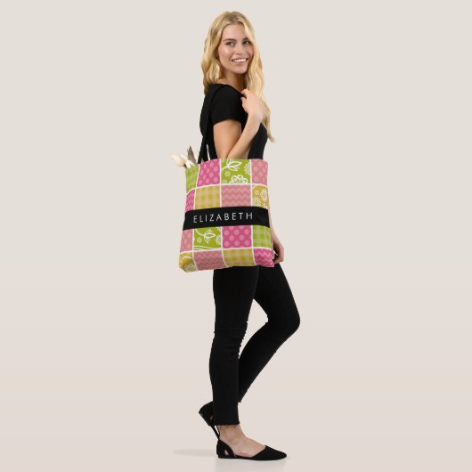 zigzag, Chevron, Polka Dots, Gingham, Jouw naam Tote Bag (Op model)