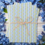 Zigzag Chevron Stripes - Blauw, groen en bleek ivo Inpakpapier Vel<br><div class="desc">Traditionele zigzag- of chevron-strepen in blauw,  groen en extra licht ivoor. Goed voor vele verschillende gelegenheden en leeftijdsgroepen.</div>