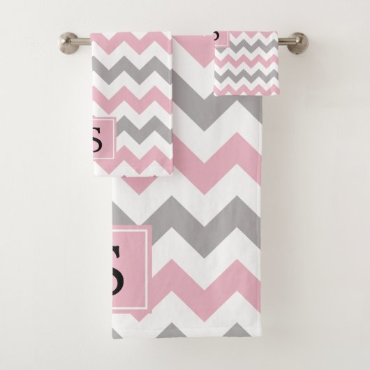 Zigzag patroon, Chevron patroon, roze, monogram Bad Handdoek (Insitu)