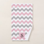Zigzag patroon, Chevron patroon, roze, monogram Bad Handdoek (Handdoek)