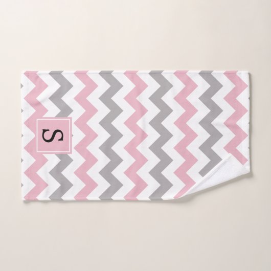 Zigzag patroon, Chevron patroon, roze, monogram Bad Handdoek (Handdoek)