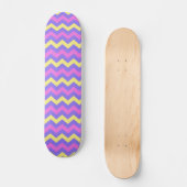 Zigzag patroon (geel, paars en roze) skateboard (Voorkant)
