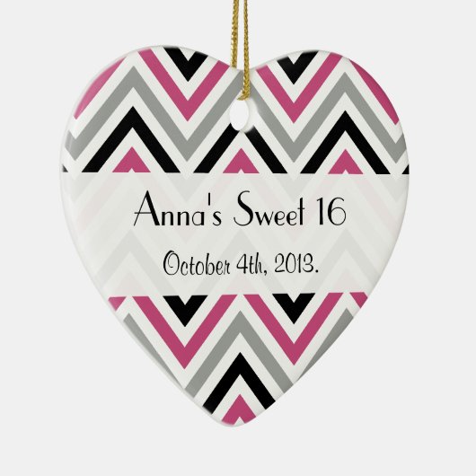 Zigzag Pattern, Chevron Pattern, Roze, weet 16 Keramisch Ornament (Rechts)