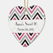 Zigzag Pattern, Chevron Pattern, Roze, weet 16 Keramisch Ornament (Links)