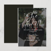 Zij deed het Script Volledig Bewerkbare Afstuderen Uitnodiging Briefkaart (Voorkant / Achterkant)