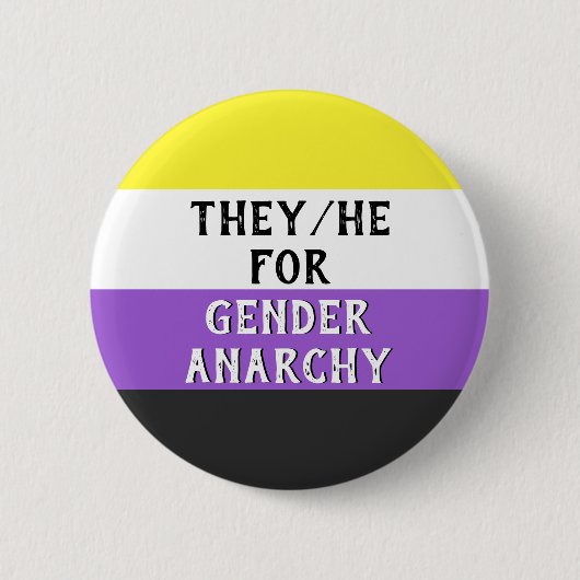 Zij/Hij voor Gender Mayhem Button (op Enby vlag) (Voorkant)