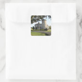 Zij-ingang van Dromoland Castle zonder mensen Vierkante Sticker (Tas)