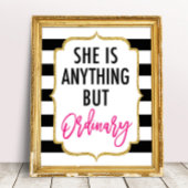 Zij is allesbehalve een gewone feestbord poster