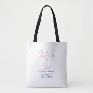 Zij is een vangst champagnefles vrijgezellenweeken tote bag