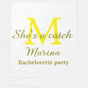 Zij is een vangst gele monogram vrijgezellenfeest  fleece deken