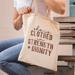 Zij Is Gekleed In Kracht & Waardigheid Christelijk Tote Bag