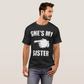 ZIJ IS MIJN ZUSTER vriend T-shirt (Voorkant volledig)