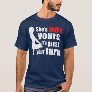 Zij is niet van jou, het is gewoon je familie retr t-shirt