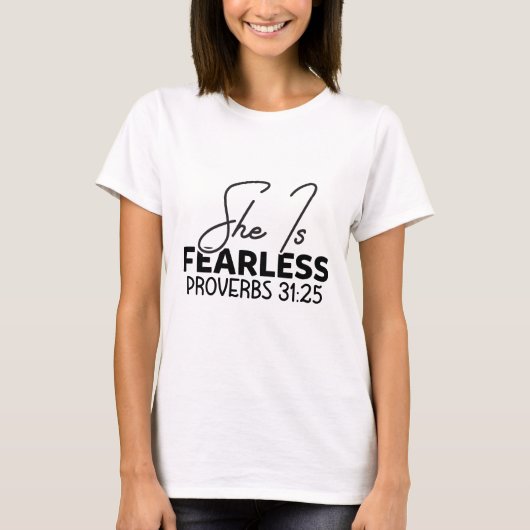 Zij Is Onbevreesd - Christelijk T-shirt (Voorkant)