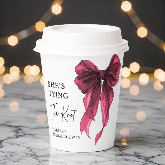 Zij Knoopt De Knoop Rode Strik Bruidsfeestje Papieren Bekers