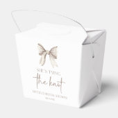 Zij Knoopt De Knoop Witte Boog Bruidsdouche Bedankdoosjes (Achterkant)