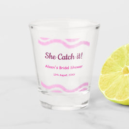 Zij krijgt het roze spiraal waterverf lijnen bruid shot glas