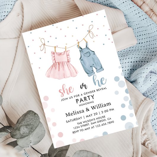 Zij of hij kleren Geslacht onthullen Baby shower Kaart