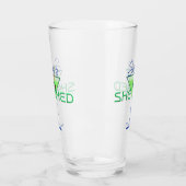 Zij stortte vrouw-man-cave-bar-bierglazen glas (Links)