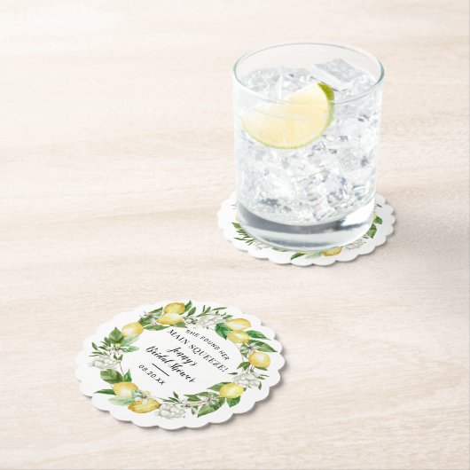 Zij vond haar favoriete citroen bruidsmeisjesontbi kartonnen onderzetters (Insitu)