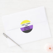 Zij/zij voor Gender Mayhem Sticker (Enby vlag) (Envelop)