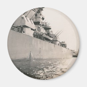 zijde van het militaire marineschip magnet