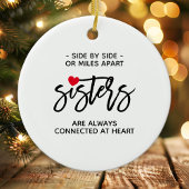 Zijdelings verbonden zussen bij hardetoewijzing keramisch ornament