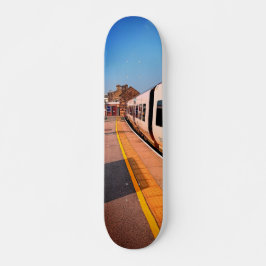 Zijkant van een trein persoonlijk skateboard