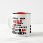 (Zijn) Funny Personalized Circus Monkeys Tweekleurige Koffiemok (Voorkant links)