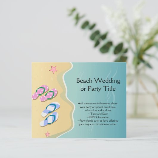 Zijn/haar Teenslippers op het strand bruiloft (Staand voorkant)